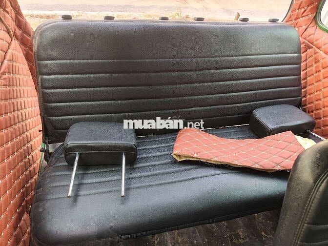 Suzuki Carry 7 chỗ màu Vàng