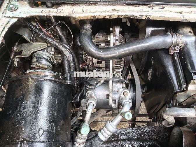 Suzuki Carry 7 chỗ màu Vàng