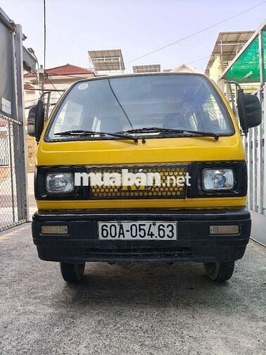 Suzuki Carry 7 chỗ màu Vàng