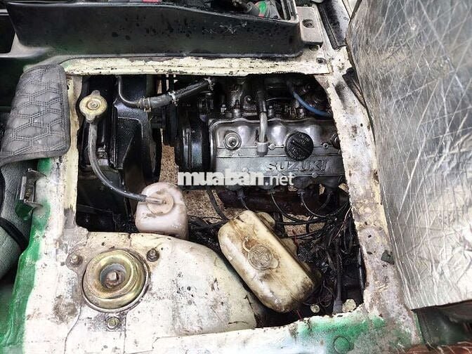 Suzuki Carry 7 chỗ màu Vàng