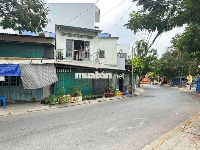 Bán Đất MT Ngang To 7.2m X 23m Giá 5.9 Tỷ TL Đg P.V.Hớn XTT Hóc Môn