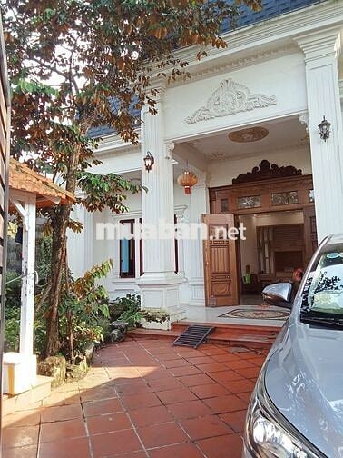 Nhà đất bán cho người ở gần cần