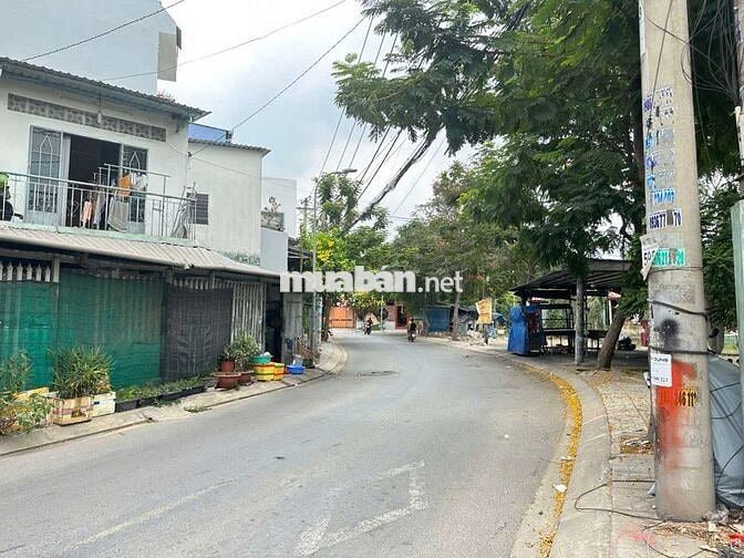 Bán Đất MT Ngang To 7.2m X 23m Giá 5.9 Tỷ TL Đg P.V.Hớn XTT Hóc Môn