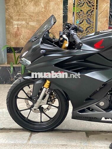 Honda CBR 150 abs đen sần ngầu sport xe lướt đẹp