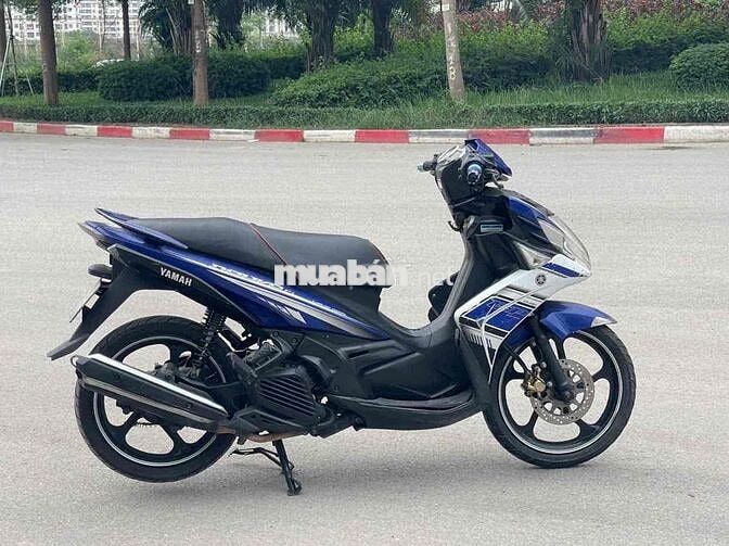 Yamaha Novo 5 FI Xanh trắng