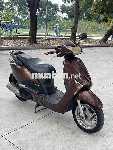 Honda Lead (SCR) Fi màu Nâu