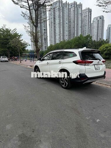 Toyota Rush S 2020 một chu mua mới