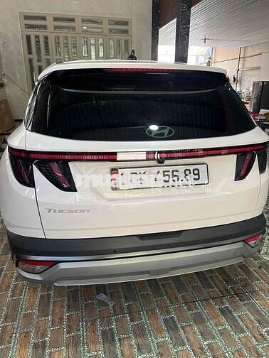 Hyundai Tucson 2025 2.0 đặc biệt 6000 km