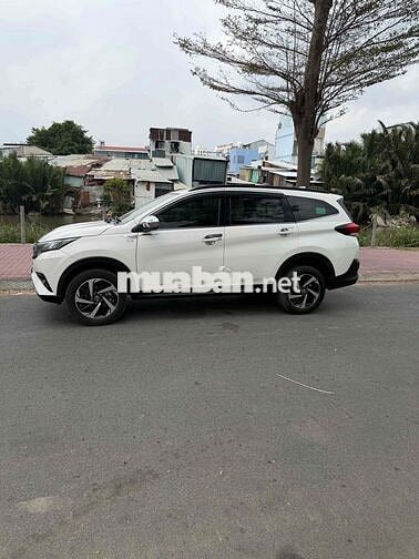 Toyota Rush S 2020 một chu mua mới
