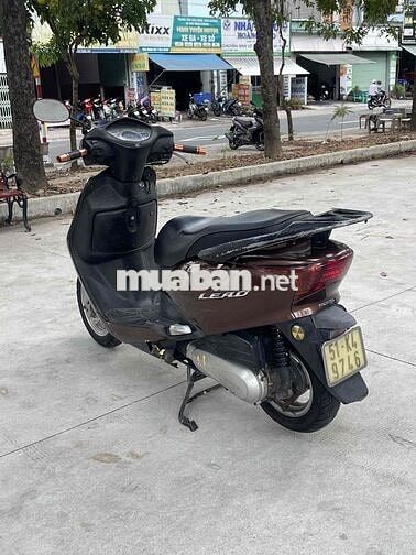 Honda Lead (SCR) Fi màu Nâu