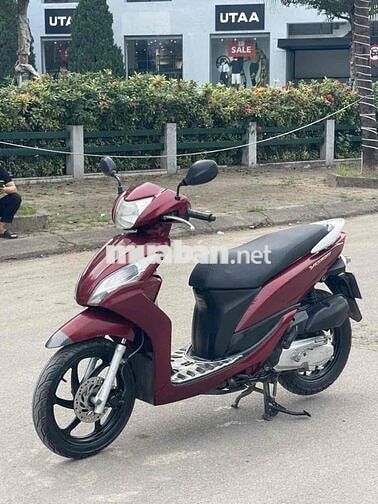 Honda Vision màu Đỏ