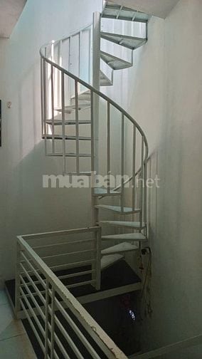 Mặt tiền hẻm xe tải 11 tỷ 200 triệu