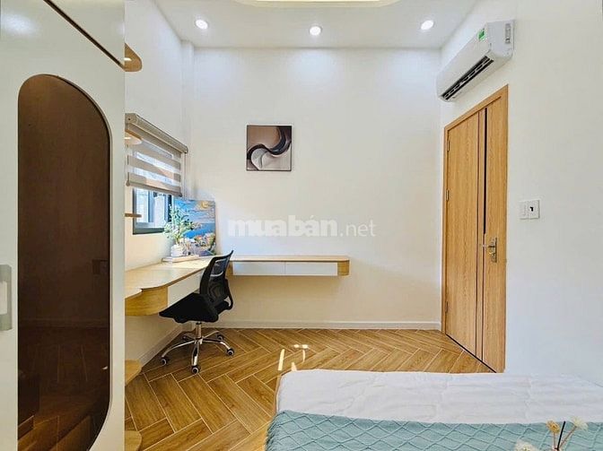 Cần bán gấp nhà Thích Quảng Đức, Phú Nhuận DT 3tỷ080/42m2 có sổ sẵn