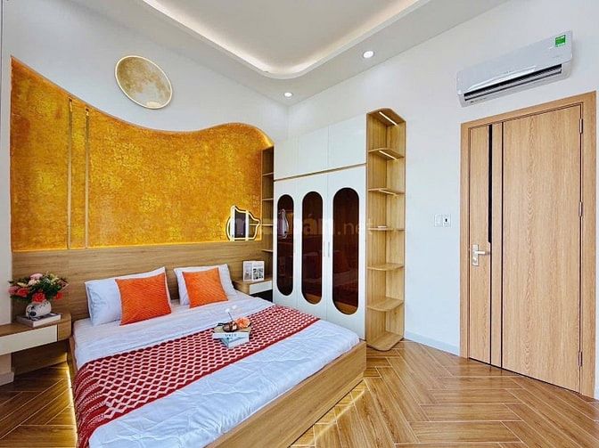 Cần bán gấp nhà Thích Quảng Đức, Phú Nhuận DT 3tỷ080/42m2 có sổ sẵn