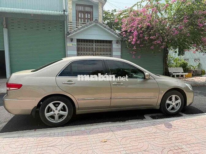 Honda Accord 2004 2.4AT Vàng