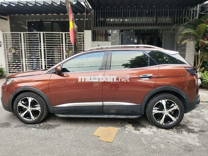 Peugeot 3008 Sports Turbo Nâu