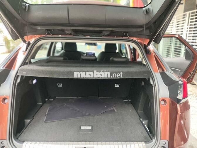 Peugeot 3008 Sports Turbo Nâu