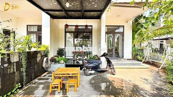 NHÀ 3 TẦNG FULL NỘI THẤT, 3 MẶT TIỀN ĐƯỜNG ROYAL PARK HUẾ ĐÃ CÓ SỔ