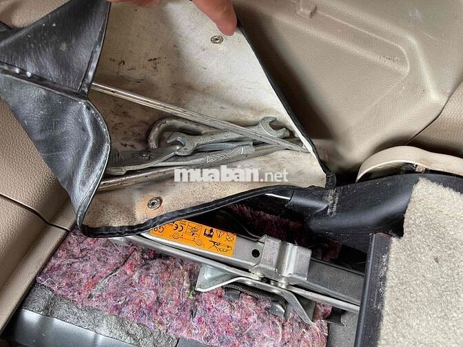 Nissan Livina 7 chổ Thương hiệu Nhật Siu bền Lợi