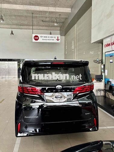 Toyota Alphard Đen 7 chỗ