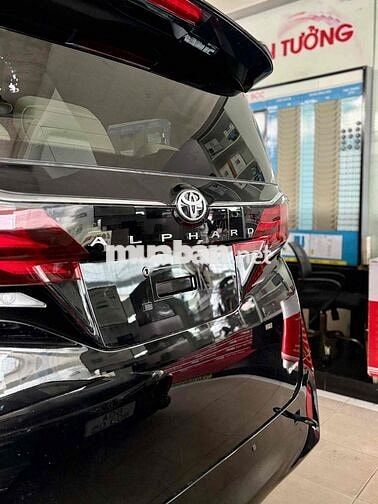Toyota Alphard Đen 7 chỗ