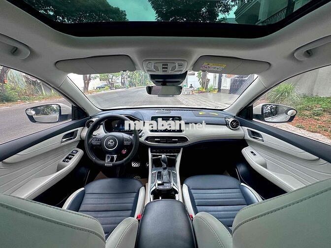 MG HS 2023 bản 1.5T LUXURY 16.000 km