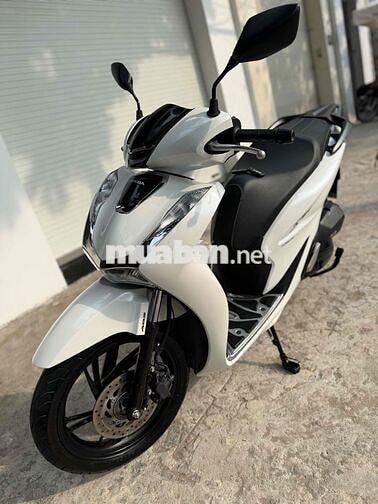 Sh 150 ABS Trắng chính chủ biển43. odo 11000km