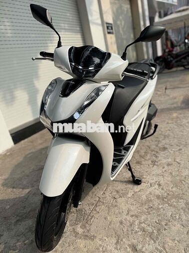 Sh 150 ABS Trắng chính chủ biển43. odo 11000km