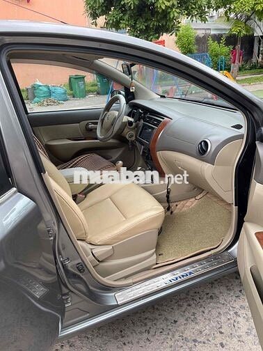 Nissan Livina 7 chổ Thương hiệu Nhật Siu bền Lợi