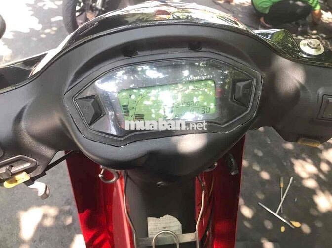 Suzuki ReVo Đỏ bstp như hình
