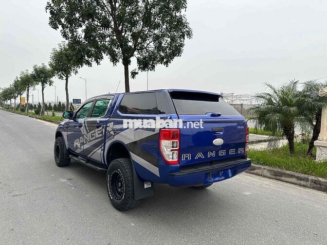 Ford Ranger 2013 XLS một cầu Xanh