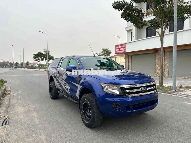 Ford Ranger 2013 XLS một cầu Xanh