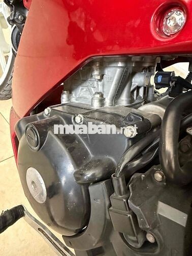 Suzuki Satria 2019 Đỏ Côn tay
