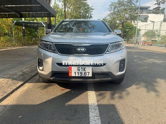 Kia Sorento 2015 Xăng 146.000 km Bạc