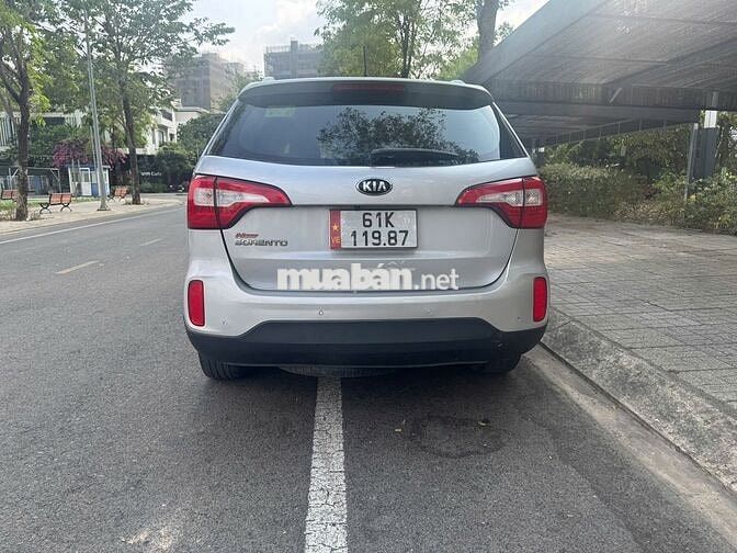 Kia Sorento 2015 Xăng 146.000 km Bạc
