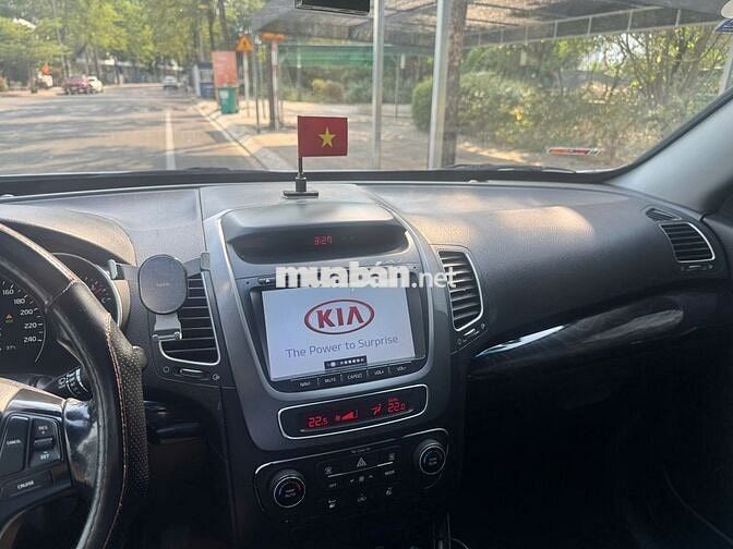 Kia Sorento 2015 Xăng 146.000 km Bạc