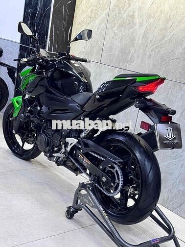 KAWASAKI Z400 Xanh Đen