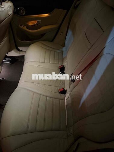 GLC 300 2017 1 chủ mua mới
