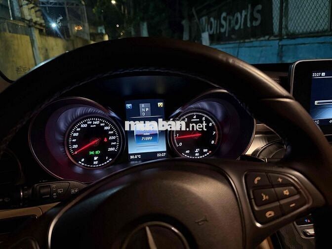 GLC 300 2017 1 chủ mua mới