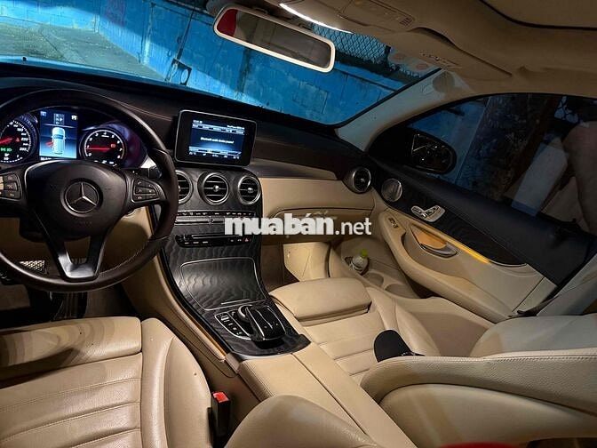 GLC 300 2017 1 chủ mua mới