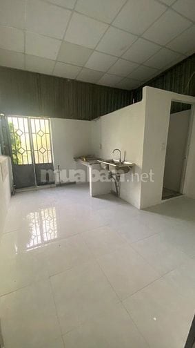 nhà cấp 4, 68m2, 2 PN,Phước Kiển, Giá 1,55 tỷ