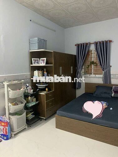 Nhà dân bán sổ đỏ thổ cư giá siêu rẻ 2,85tỷ đường nhựa 