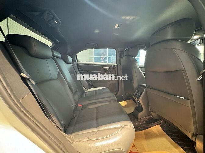 Honda HR-V RS 2023 Trắng 11.000 km