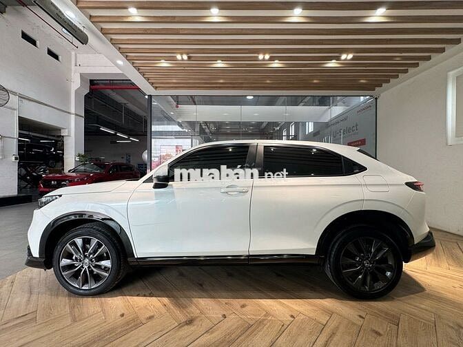 Honda HR-V RS 2023 Trắng 11.000 km