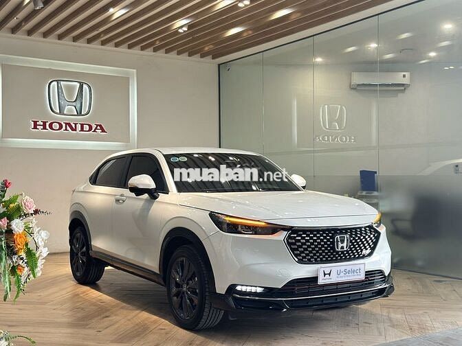 Honda HR-V RS 2023 Trắng 11.000 km