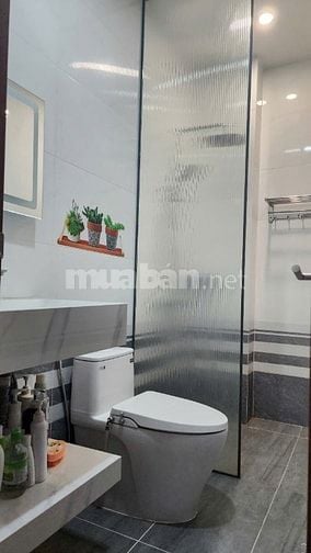 BÁN NHÀ MẶT TIỀN ĐƯỜNG SỐ 24 (LÊ VĂN QUỚI RẺ VÀO)