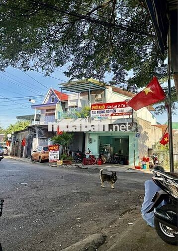 Chính chủ bán nhà mặt tiền Trần Phú