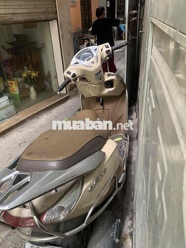 Honda Lead 2016 Vàng kem