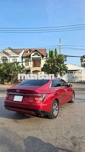 Hyundai Accent 2024 Đỏ 15.000 km