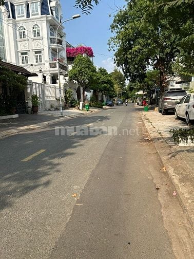 BIỆT THỰ TRẦN NÃO 58 TỶ + BIỆT THỰ ĐƯỜNG ĐỖ PHÁP THUẬN 90 TỶ